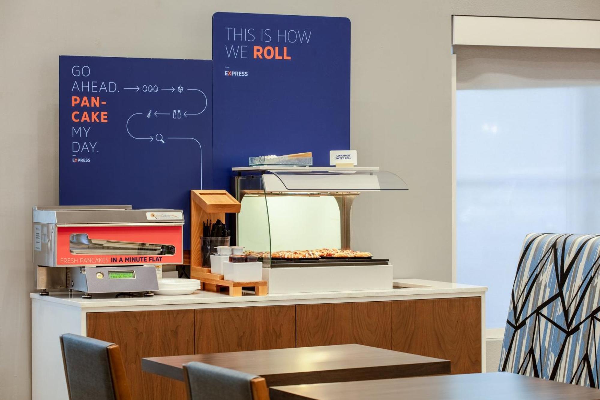 Holiday Inn Express Turlock By Ihg Zewnętrze zdjęcie