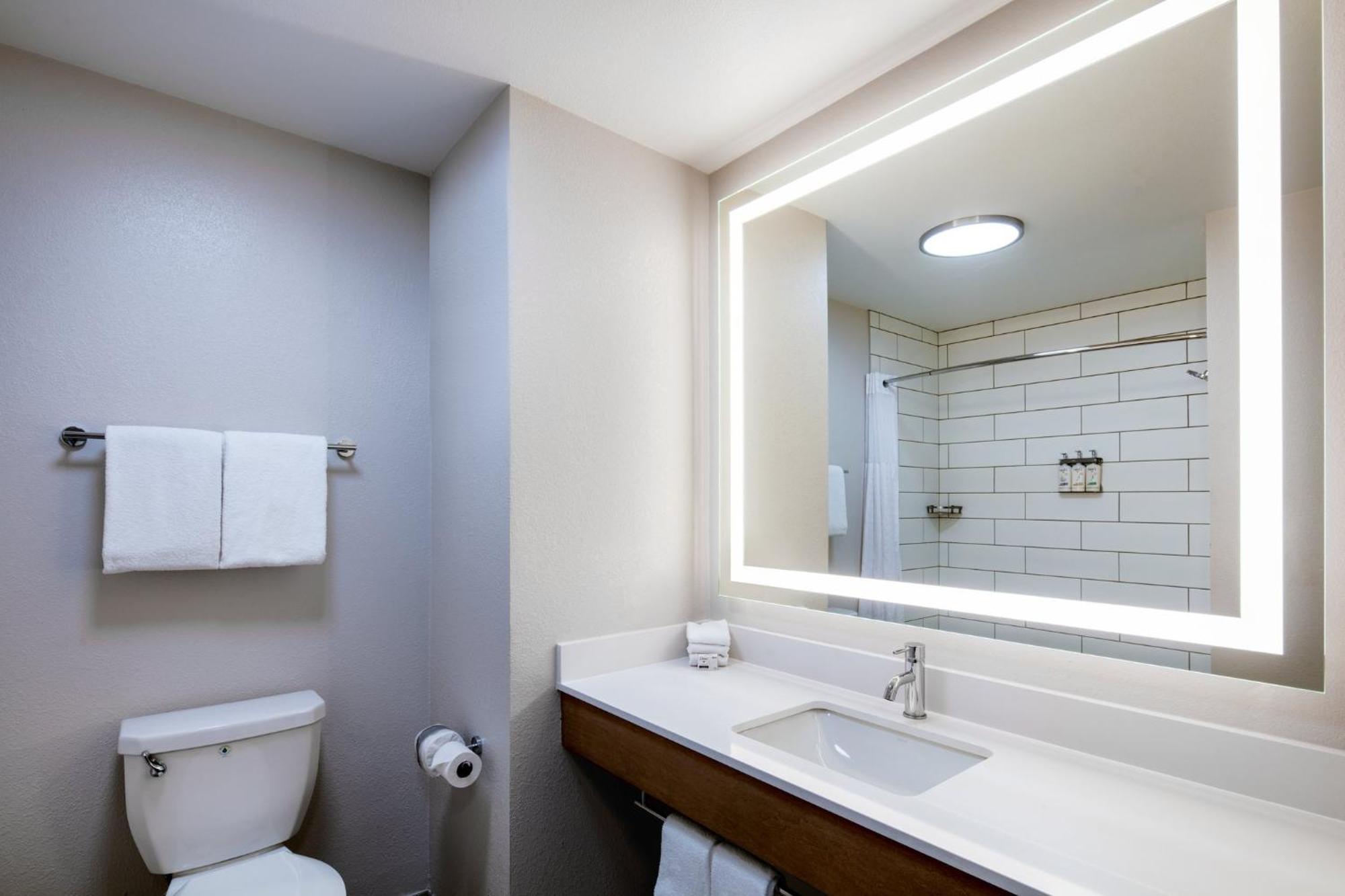 Holiday Inn Express Turlock By Ihg Zewnętrze zdjęcie