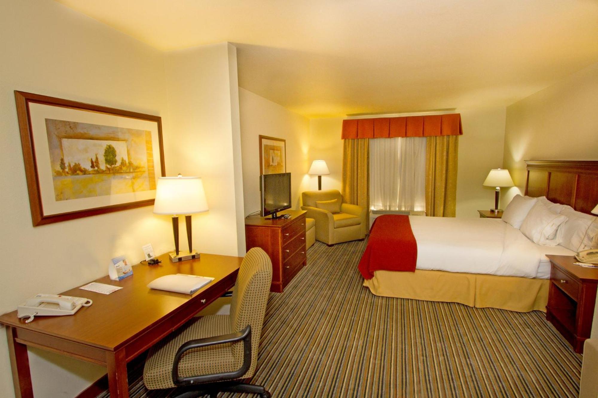 Holiday Inn Express Turlock By Ihg Zewnętrze zdjęcie