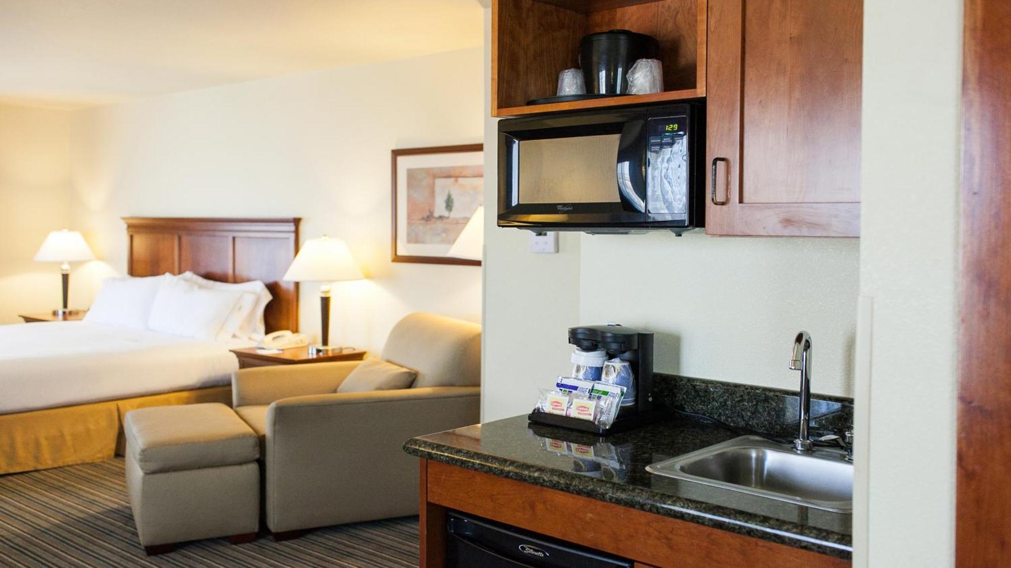 Holiday Inn Express Turlock By Ihg Zewnętrze zdjęcie