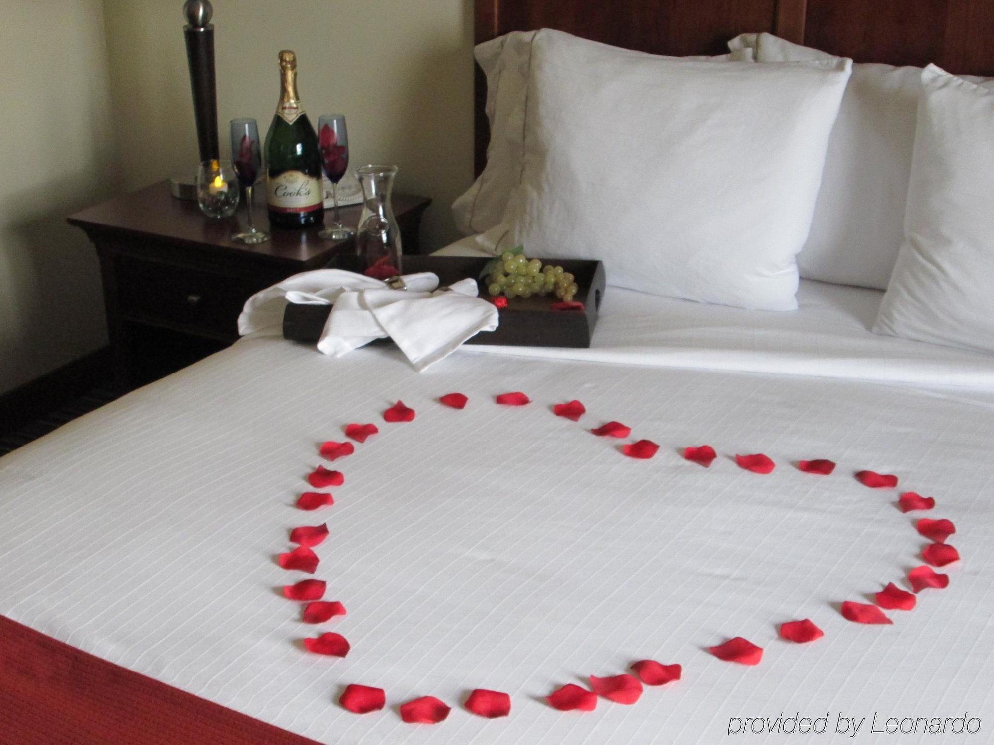 Holiday Inn Express Turlock By Ihg Zewnętrze zdjęcie