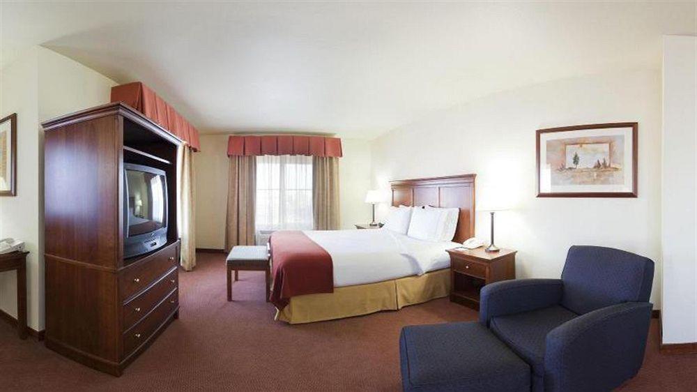 Holiday Inn Express Turlock By Ihg Zewnętrze zdjęcie